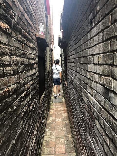 摸乳巷
